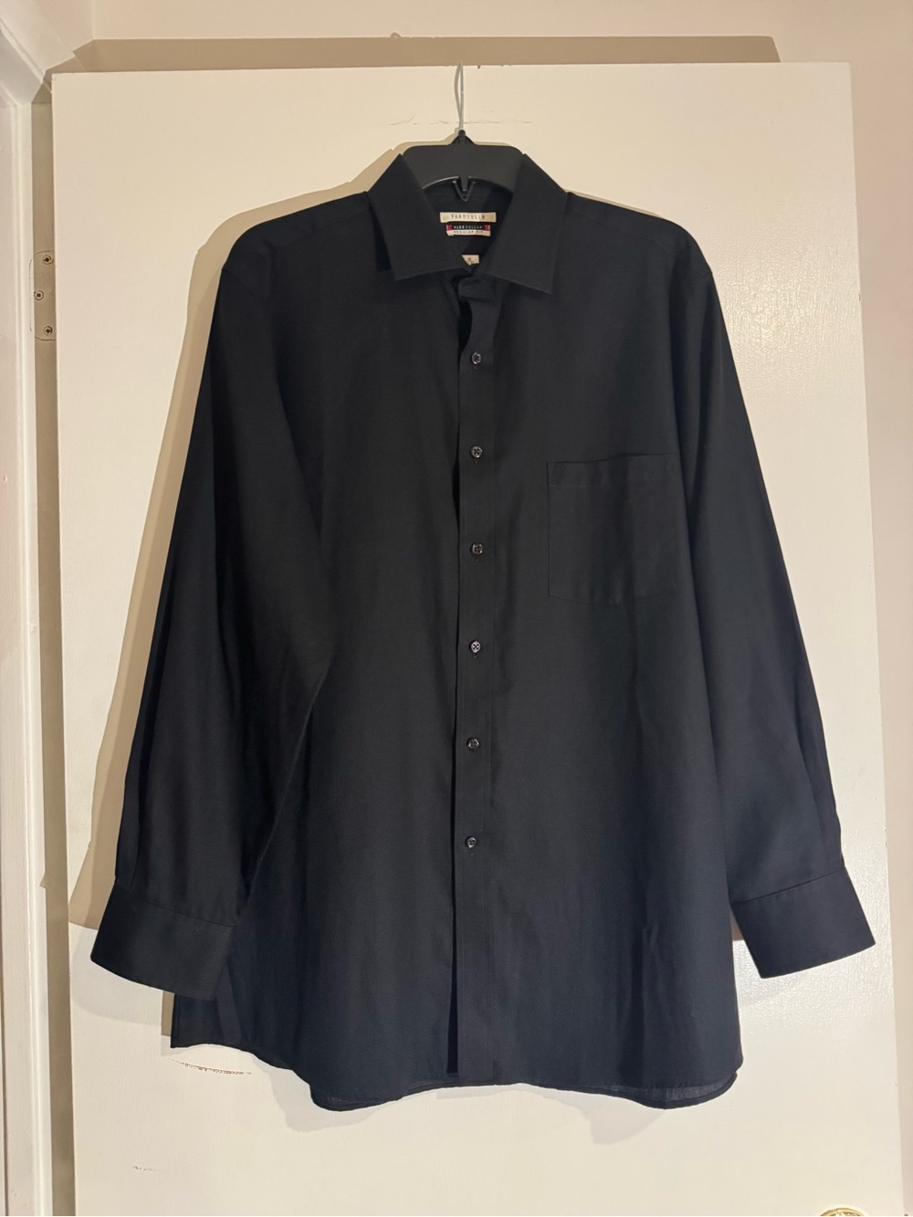 Van Heusen Men's Dress Shirts in Black & Blue